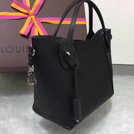 WIS LOUIS VUITTON HINA PM 1126